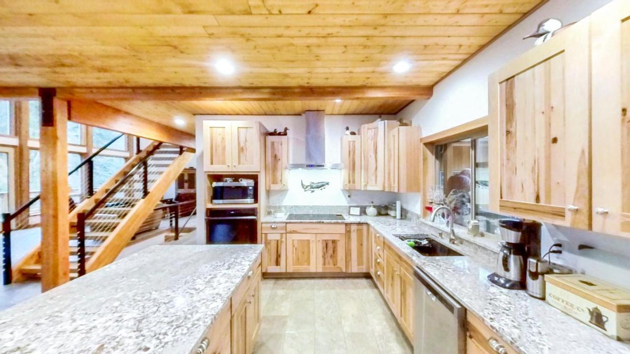 Angels Rest B&B Lavender Farm Skamania Bagian luar foto